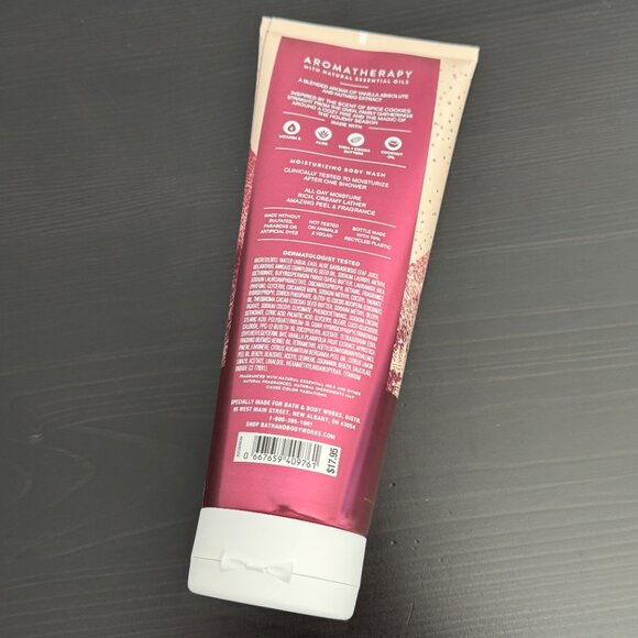 Bath & Body Works Aromatherapy Vanilla Nutmeg Moisturizing Body Wash - Picture 8 of 16